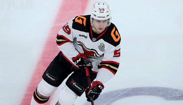 Егор Чинахов покидает «Авангард»