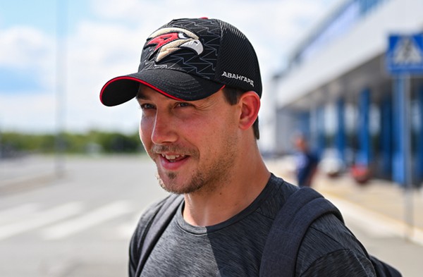 Рид Буше прибыл в Омск | Ещё один легионер «Авангарда» на месте