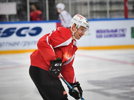 Тренировка "Авангарда" во Владивостоке перед матчем с "Адмиралом"