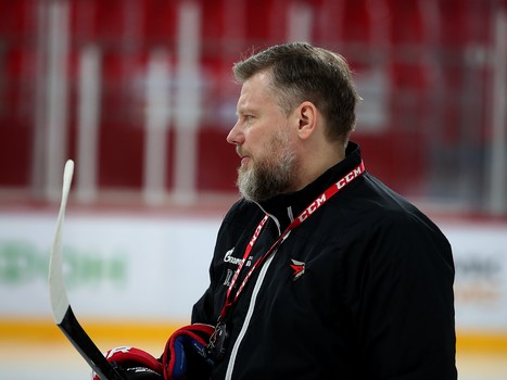 Тренировка «Авангарда» в Екатеринбурге перед третьим матчем серии с «Автомобилистом»