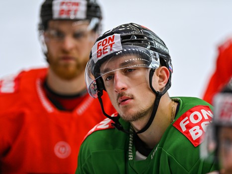 Тренировка «Авангарда» перед отправлением на турнир в Сочи