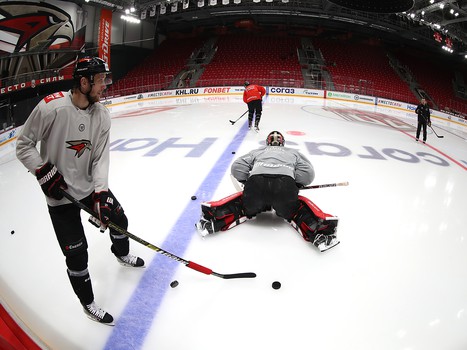 Открытая тренировка «Авангарда» перед домашними матчами финала Кубка Гагарина