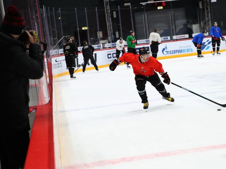 Открытая тренировка «Авангарда» для прессы и болельщиков