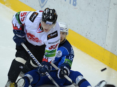 18.08.2013 "Авангард" - "Нефтехимик" 3:5