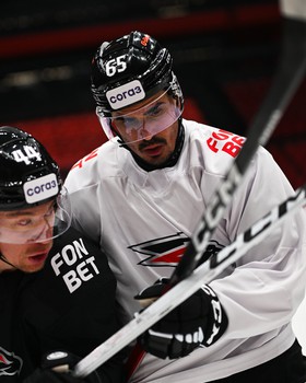 Тренировка «Авангарда» перед первым матчем серии с ЦСКА