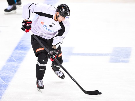 Раскатка "Авангарда" перед стартовым матчем сезона с "Югрой"