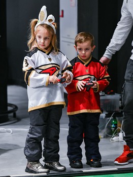 «Авангард» - «Автомобилист» 5:0. Вокруг матча