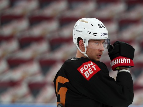 Тренировка «Авангарда» перед первым матчем серии в Магнитогорске