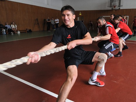 Открытая тренировка для прессы