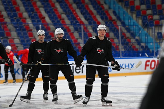 Тренировка «Авангарда» перед матчем в Нижнекамске