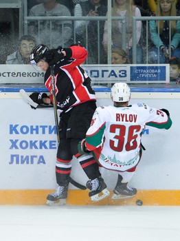 08.09.2015. "Авангард" - "Ак Барс" 2:3Б