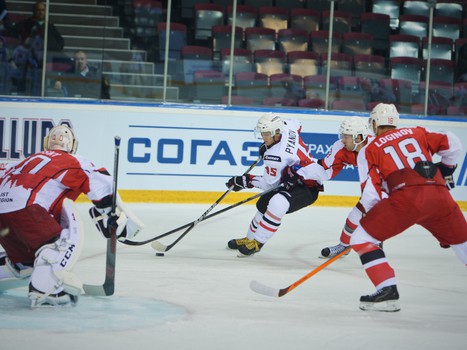 Мемориал Ромазана-2015. "Авангард" - "Автомобилист" 1:3