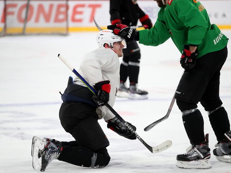 Тренировка «Авангарда» перед матчем в Екатеринбурге