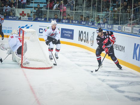 10.10.2015. "Авангард" - "Металлург" Нк 1:4