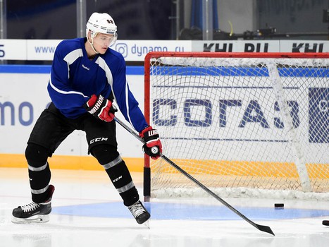 Раскатка "Авангарда" перед выездным матчем с "Динамо" Мск