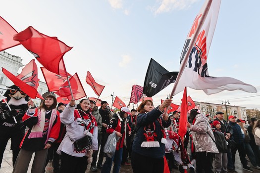 Фан-зона «Авангарда» на Пешеходном Любинском