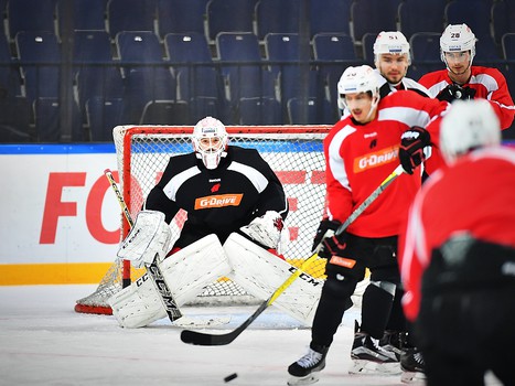 Раскатка "Авангарда" перед седьмым матчем серии с "Салаватом Юлаевым"