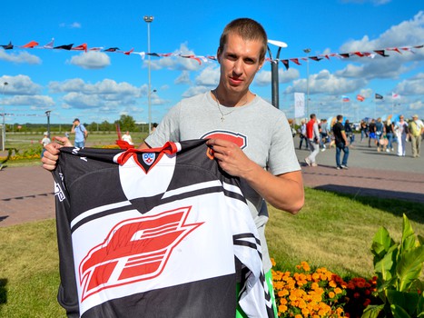 "Территория Авангарда". Часть 1. Площадь у арены