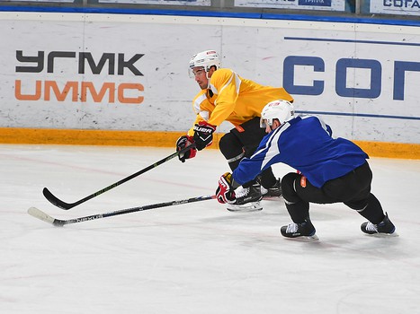 Тренировка "Авангарда" в Екатеринбурге