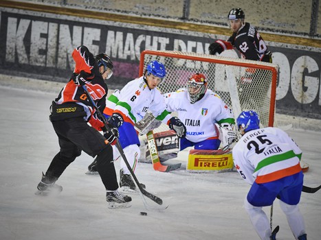 29.07.2017. "Авангард" - сборная Италии 3:2 ОТ