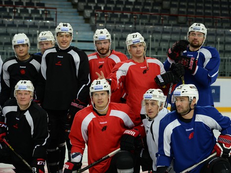 Мечты сбываются! Победитель аукциона на фестивале "Территория Авангарда" сфотографировался с командой