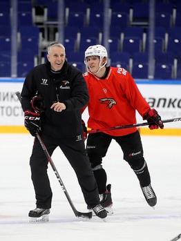 Тренировка «Авангарда» перед матчем в Уфе