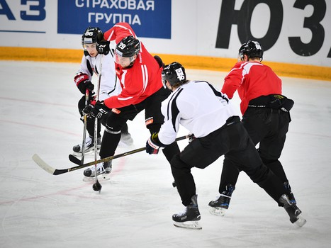 Раскатка "Авангарда" перед первым матчем в 2017 году