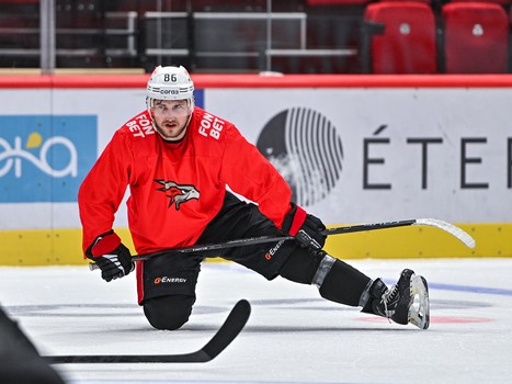 Открытая тренировка «Авангарда» перед финалом Востока