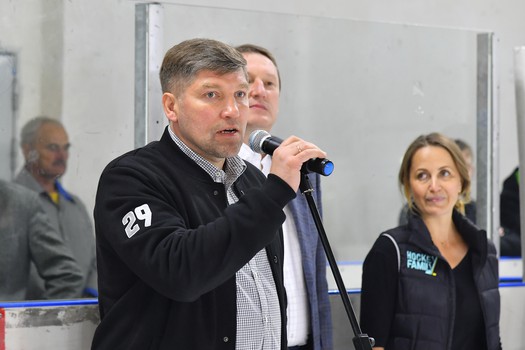 Турнир по следж-хоккею в Омске, день 1