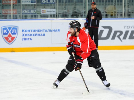 Раскатка "Авангарда" перед домашним матчем с "Нефтехимиком"