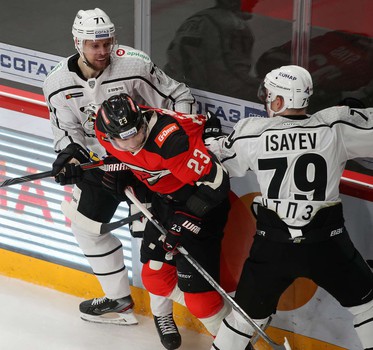 25.12.2019. «Авангард» - «Трактор» 1:3