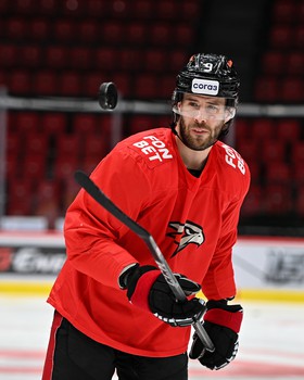 Раскатка «Авангарда» перед матчем с «Нефтехимиком»