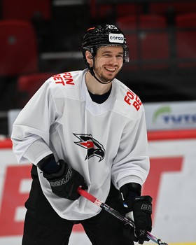 Тренировка «Авангарда» перед матчем с «Нефтехимиком»