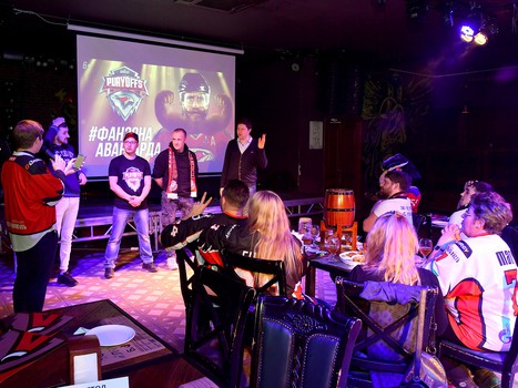 31.03.2019. Фан-зоны "Авангарда" в Омске 