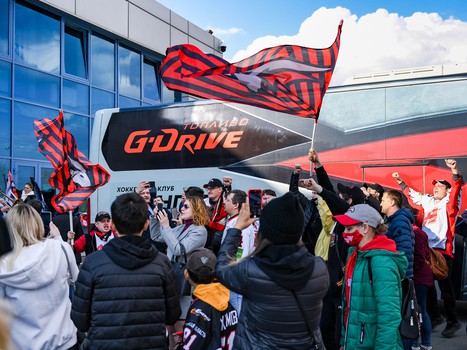 «Авангард» привёз Кубок Гагарина в Омск!