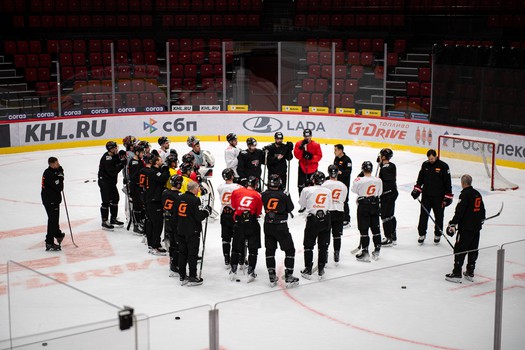 Тренировка «Авангарда» перед матчем с «Трактором»