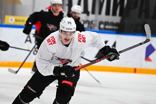 Тренировка «Авангарда» перед матчем во Владивостоке