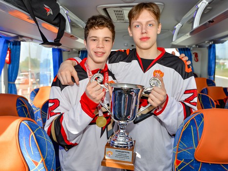 «Авангард»-2007 – чемпионы!