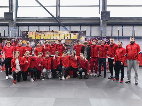 Полуфиналы и матчи за 5-8 места Первенства ЮХЛ в Омске