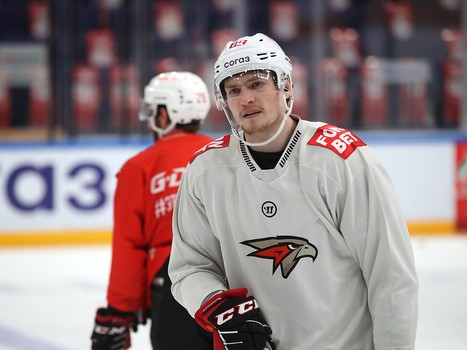 Тренировка «Авангарда» перед пятым матчем серии с «Ак Барсом»