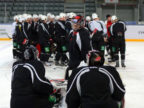 Тренировка "Авангарда" перед первым выездом сезона