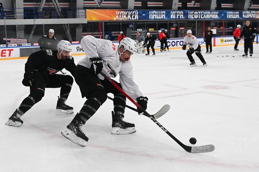 Тренировка «Авангарда» перед матчем в Нижнекамске