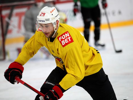 Тренировка «Авангарда» перед матчем в Екатеринбурге