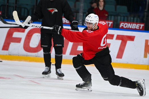 Тренировка «Авангарда» перед матчем в Санкт-Петербурге