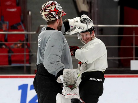 Раскатка «Авангарда» перед матчем с «Нефтехимиком»