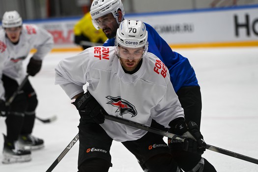 Тренировка «Авангарда» перед матчем в Хабаровске