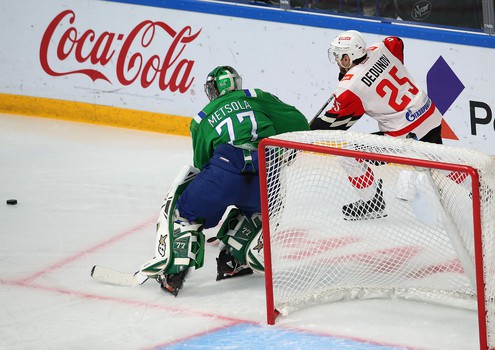 11.03.2020. 1/4 Востока, матч №6. «Салават Юлаев» - «Авангард» 4:1