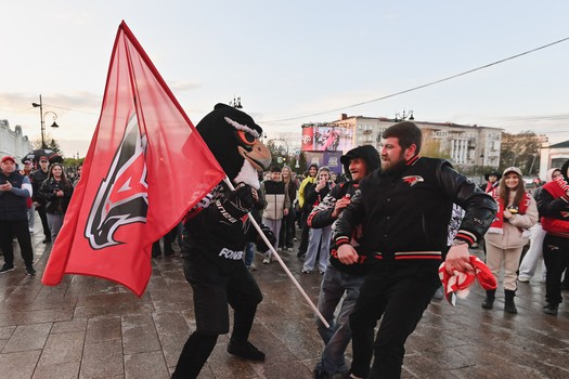 Фан-зона «Авангарда» на Пешеходном Любинском