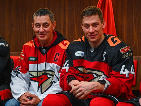 15.10.2023. «Авангард» - «Локомотив» 4:1