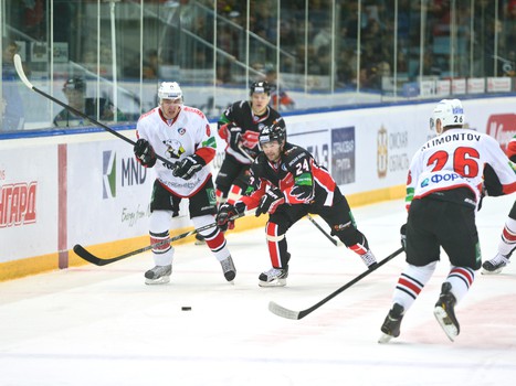 26.10.2013 "Авангард" - "Трактор"